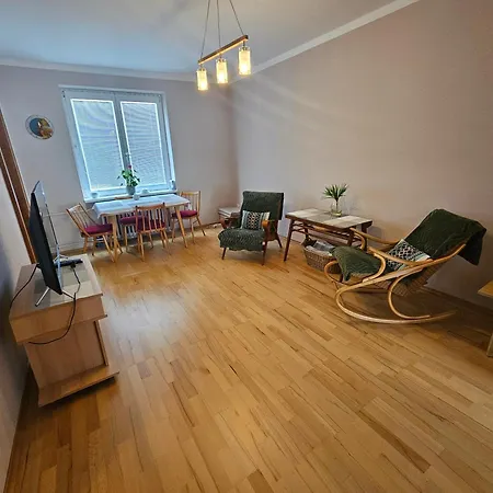 Apartman Pre Buducich Rodicov *